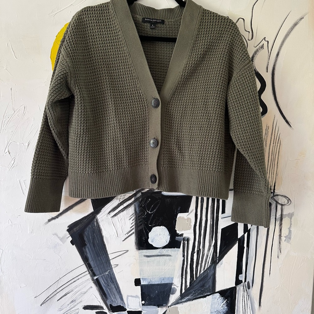Banana Republic Khaki Knit Sweater